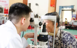 Bắc Ninh kiểm tra đột xuất tình trạng 'lót tay', nhũng nhiễu trong bệnh viện