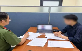 Công an làm việc với chủ tài khoản đăng thông tin Grab kêu gọi tắt app