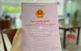 Lén về quê mua mảnh đất 3,5 tỷ thì bị chồng bắt gặp tại phòng công chứng, phản ứng của anh khiến tôi hoang mang