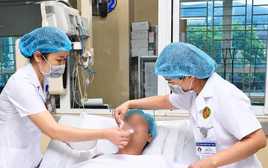 Bệnh viện thông tin tình trạng sức khỏe 2 nạn nhân vụ cháy nhà khiến 5 người chết tại Hà Nội