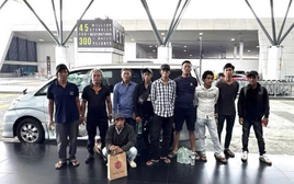 Giải cứu 10 ngư dân Việt Nam ở Malaysia, cảnh báo bẫy 'việc nhẹ, lương cao'