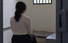 Tìm bị hại của cán bộ công an Phạm Linh Chi SN 1981