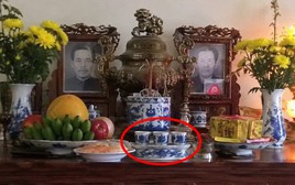 Lời khuyên cho những gia đình để chén nước trên bàn thờ