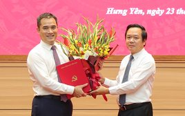 Phó Giám đốc ĐHQG Hà Nội được giới thiệu bầu làm Phó Chủ tịch UBND tỉnh Hưng Yên