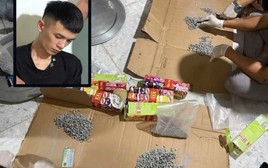 Bắt thanh niên giấu hơn 13.000 viên ma túy tại nơi ở để bán kiếm lời