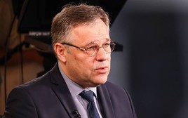 Nhà ngoại giao Nga nói gì về sự im lặng của châu Âu trước nạn tham nhũng ở Ukraine?