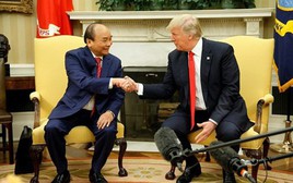 Ông Carl Thayer: Tổng thống Trump thăm Hà Nội để gia tăng lợi ích chiến lược