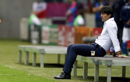 ĐT Đức thất bại, Ballack đổ lỗi cho Joachim Low