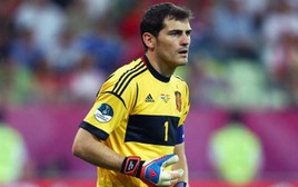 Casillas: Tôi luôn muốn được như Buffon