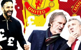 Man Utd “mất cả chì lẫn chài” kể từ năm 2013