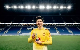 Tại sao thủ môn Lammens là bản hợp đồng quan trọng nhất của Man United mùa hè năm ngoái?