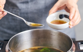 Khi nào nên nêm nước mắm vào món ăn?