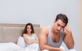 Những thủ phạm không thể ngờ âm thầm phá hủy 'bản lĩnh phòng the' của quý ông