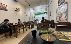 Lòng Chát Quán chính thức mở cửa lại sau lùm xùm “lòng se điếu 40m”, lượng khách hàng ghé quán gây chú ý