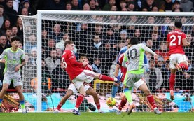 Cherki nhấn chìm Forest khi Man City thắng trận thứ 8 liên tiếp