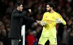 Arteta đứng tim sau pha cứu thua xuất sắc của Raya