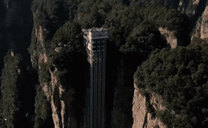 Cận cảnh thang máy ngoài trời cao nhất thế giới