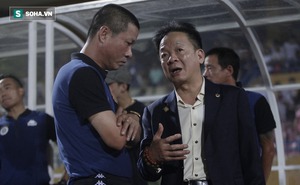 Cha con bầu Hiển gặp riêng BHL Hà Nội FC và trưởng ban trọng tài sau trận hòa tiếc nuối