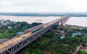 Toàn cảnh đại công trường sửa chữa cầu Thăng Long, Hà Nội