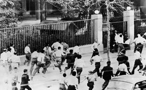 Hé lộ tài liệu tình báo CIA về cuộc đảo chính năm 1953 ở Iran