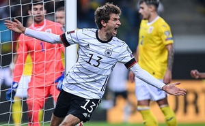 Ngược dòng hạ Romania, Đức tiến gần tấm vé World Cup