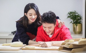 Tiết lộ quà khủng bố mẹ Phùng Thiệu Phong tặng Triệu Lệ Dĩnh, nghe số tiền là biết nhà chồng chiều con dâu thế nào