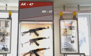 Độc đáo bảo tàng vũ khí Kalashnikov tại Cộng hòa Udmurtia (Nga)