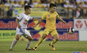 Cựu tuyển thủ: 'Một mình Quang Hải không thể gánh được Hà Nội'