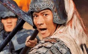 Bội kiếm Triệu Vân giả giá 700 triệu đồng lại là bảo vật độc tôn quý gấp hàng trăm lần