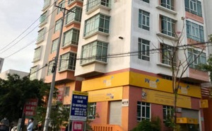 Chém chết vợ con rồi lên sân thượng chung cư nhảy xuống tự tử