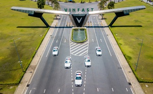 Nóng: Chùm ảnh dàn VinFast Lux A2.0 hoành tráng trong "màu áo" cảnh sát giao thông