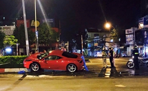Nhìn lại những vụ tai nạn siêu xe Ferrari tại Việt Nam