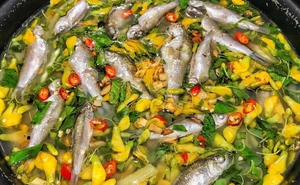 Đến miền Tây mùa nước nổi mà không thử đặc sản hoa dại này thì phí mất chuyến đi
