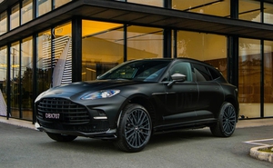 Aston Martin DBX707 giá hơn 21,8 tỉ đồng của ông Đặng Lê Nguyên Vũ về Việt Nam
