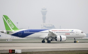 Tiết lộ khách hàng nhận máy bay Made in China đầu tiên