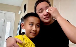 Con gái Phi Nhung hát tặng mẹ trong nước mắt
