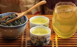 Vì sao người Hong Kong làm việc nhiều nhất thế giới nhưng vẫn trường thọ?