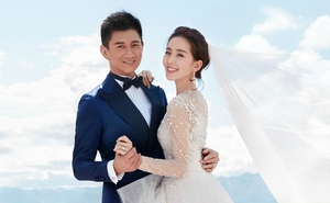 Ngô Kỳ Long tháp tùng Lưu Thi Thi đi đóng phim, 9 năm tình cảm vẫn ngọt ngào