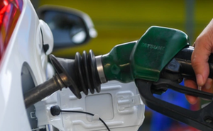 Xuất hóa đơn điện tử bán lẻ xăng dầu: Tại sao doanh nghiệp vẫn chần chừ?