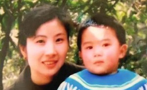 Bố quyên sinh sau khi con bị bắt cóc, 25 năm sau mẹ phát hiện: Con trai là bạn trên mạng hơn 4 năm trời