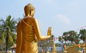 Chiêm ngưỡng kiến trúc độc đáo của chùa Khmer giữa lòng Hà Nội