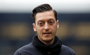 Dấu ấn không thể phai mờ của 'Vua kiến tạo' Mesut Ozil
