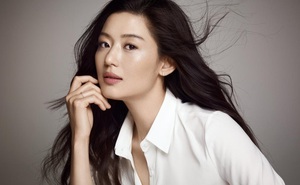 "Cô nàng ngổ ngáo" Jun Ji Hyun: Ngọc nữ vạn người mê thành con dâu gia tộc tài phiệt Hàn Quốc
