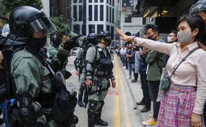Kết quả bầu cử chấn động ở Hong Kong: Phe dân chủ thắng đậm