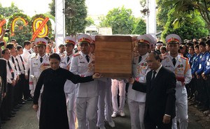 Lễ an táng cố Chủ tịch nước Lê Đức Anh ở TP Hồ Chí Minh