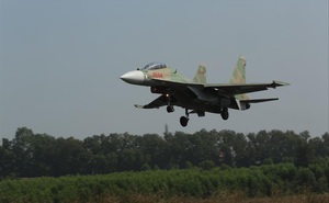 Chuyện về chiến binh bầu trời: Tiêm kích Su-30MK2
