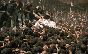 Báo Israel: Đám tang ông Soleimani khiến cả nước rung chuyển, xô đổ "kỷ lục" tang lễ cố Đại giáo chủ Iran
