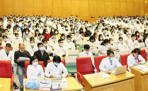 Bệnh viện Bạch Mai: "Quả đấm thép” sớm đặt mình trong tình trạng sẵn sàng chống dịch Covid-19