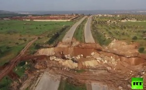 Video: Khung cảnh tàn khốc phiến quân dựng nên để ngăn Nga và Thổ Nhĩ Kỳ tuần tra tại Idlib