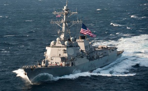 Trung Quốc tiếp tục bị chiến hạm Mỹ khiêu khích ngay trong sân nhà